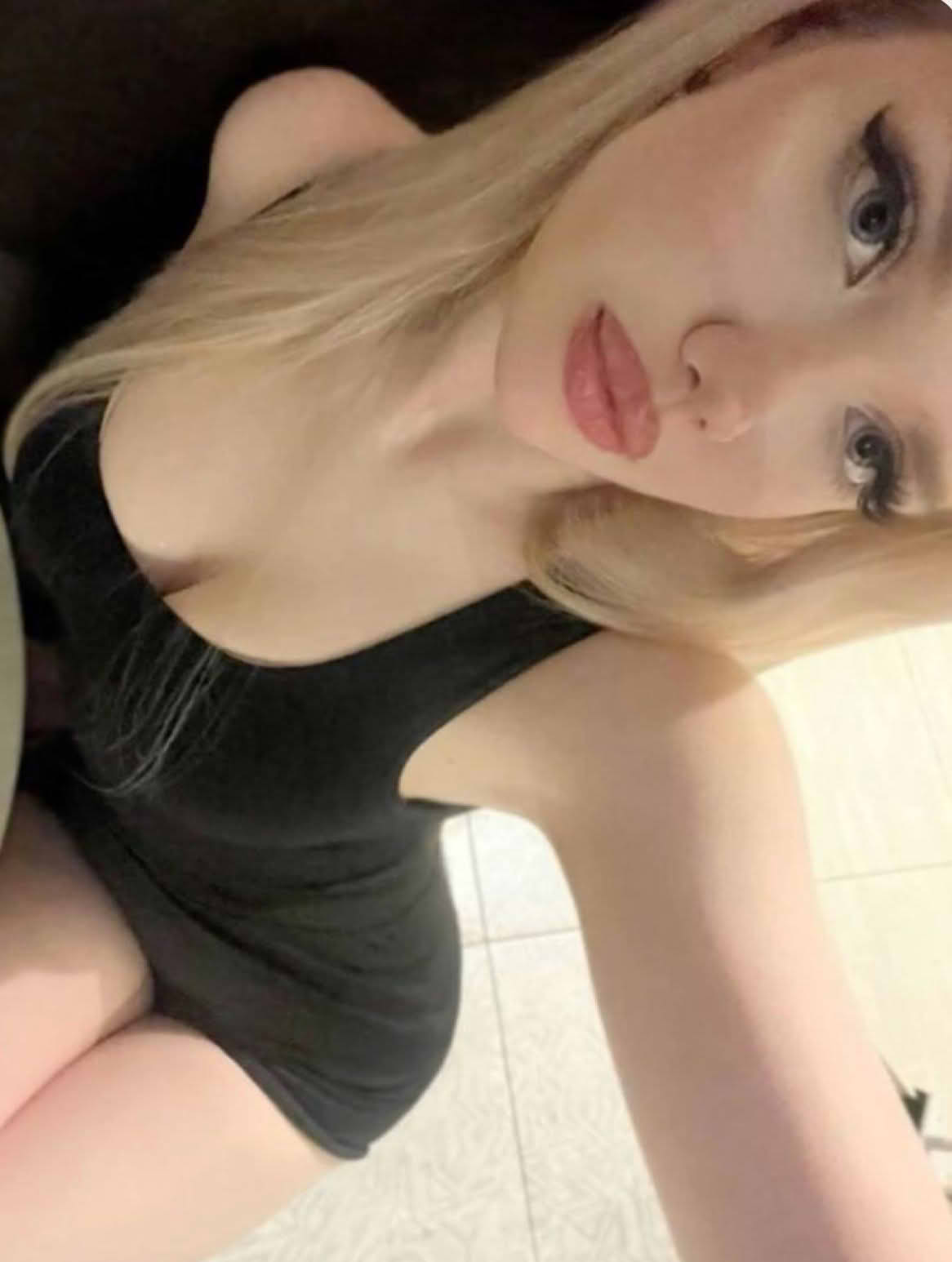 Arnavutköy Hacımaşlı Mahallesi Swinger Escort Bayan Sedef