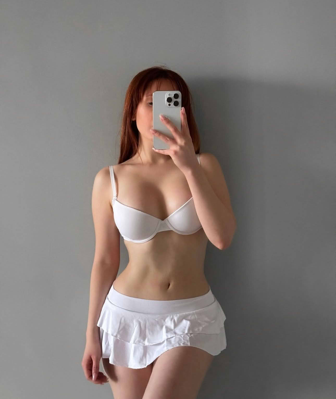Beyoğlu Çukur Mahallesi Latin Escort Bayan Almila