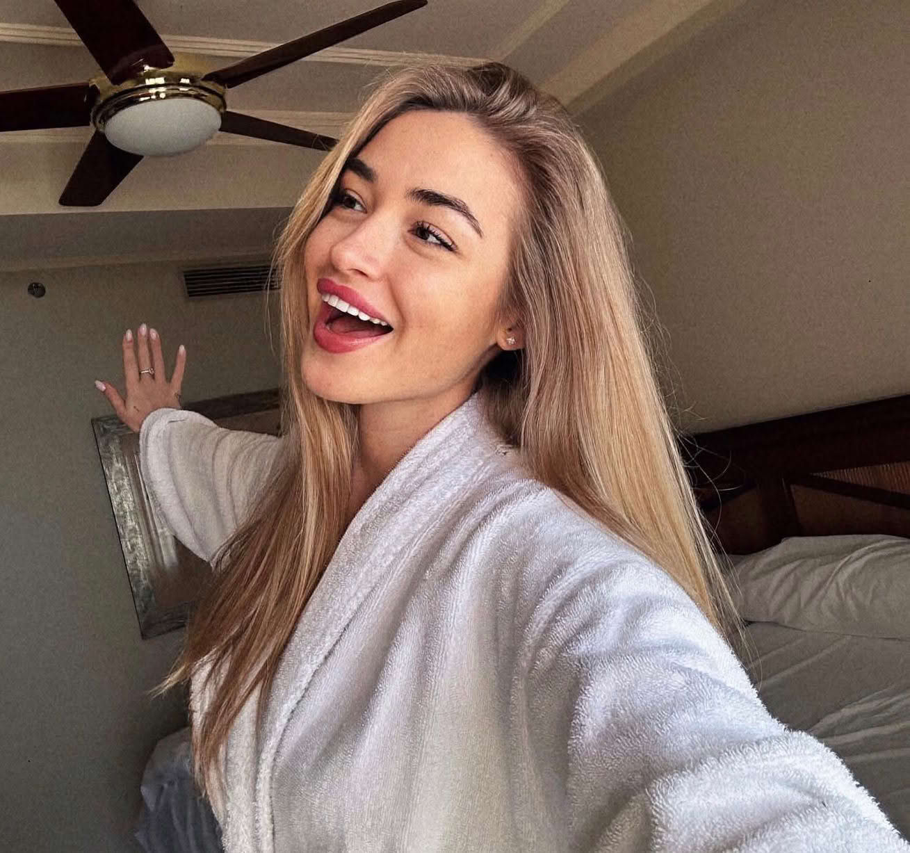 Fatih Kemalpaşa Mahallesi Eve Alan Escort Bayan Afra