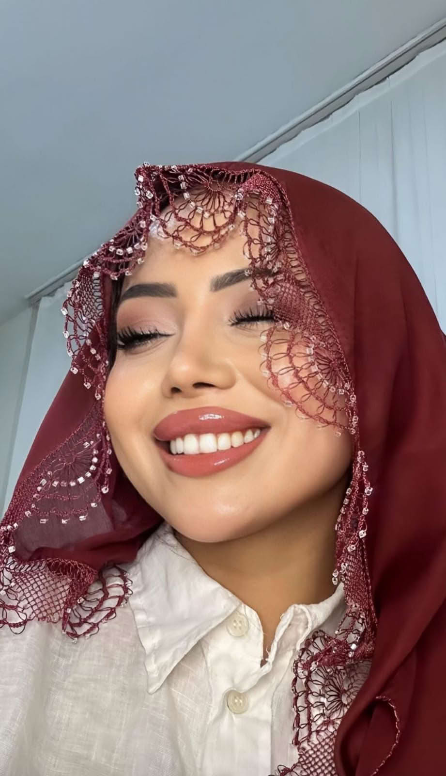 Zeytinburnu Veliefendi Mahallesi Eve Gelen VIP Escort Bayan Elmas