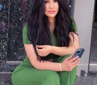 Bakırköy Ataköy 7-8-9-10. Kısım Mahallesi Fetiş Yapan Escort Bayan Sena